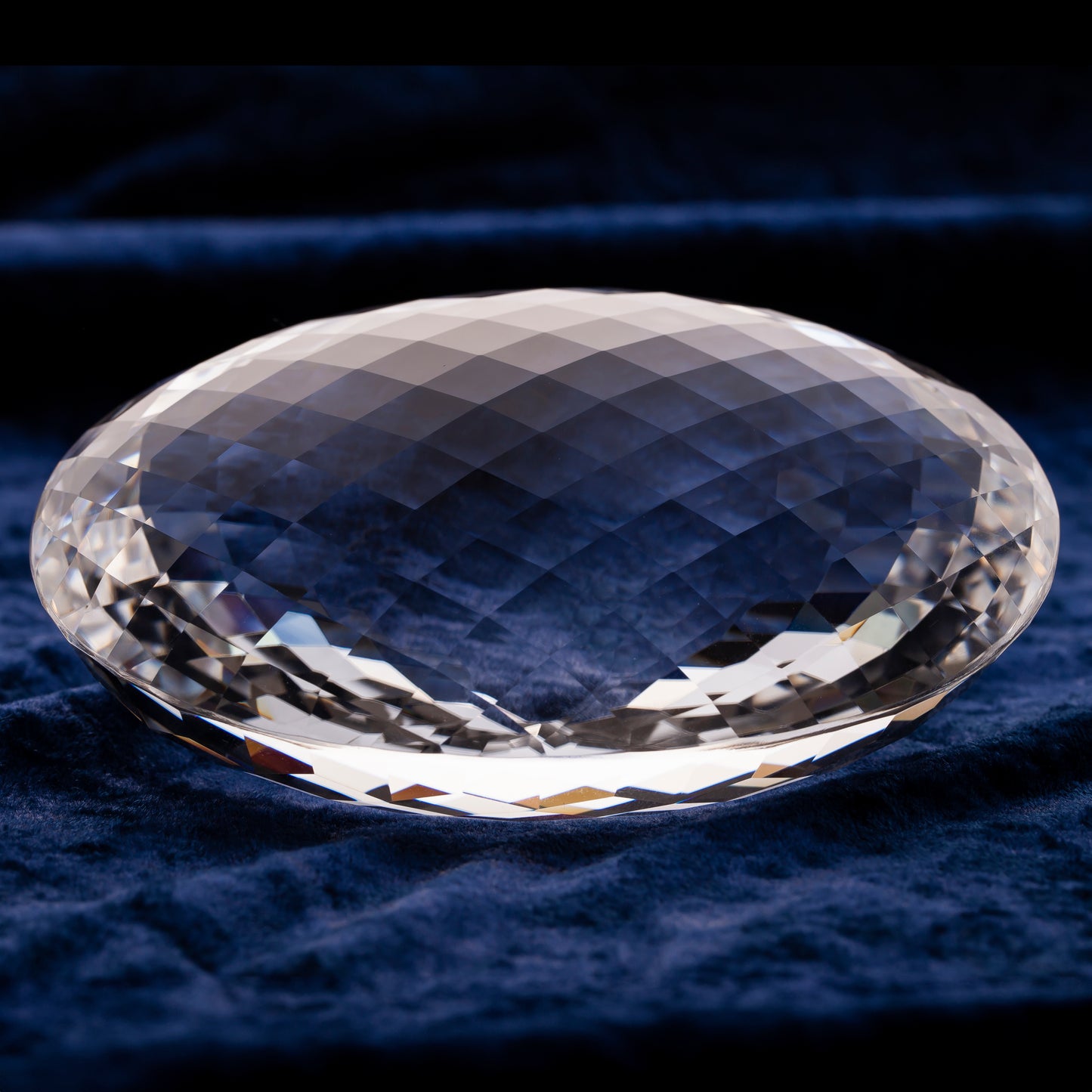 クリスタル 2985カラット